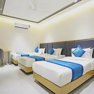 Hotel Apple Tree Residency With Free Airport Transffer