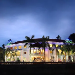 https://hotel-port-palace-kovalam.kerala-hotels.net